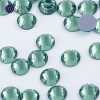 Strass thermocollants en verre à 12 facettes, de haute qualité, écologiques, résistants aux taches, à dos plat, pour l'assemblage de pendentifs et la décoration de casquettes décontractées