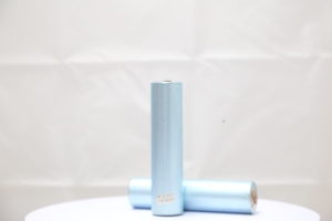 30AH แบตเตอรี่ลิเธียมไอออนทรงกระบอก<span class=keywords><strong>3</strong></span>.2V 20000mAh แบตเตอรี่รถจักรยานยนต์ไฟฟ้า30AH มีประสิทธิภาพที่ดีขึ้น - Product Image 3
