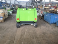 850 Mini presse à foin ronde avec bon prix Machine à presser la paille de pin à vendre
