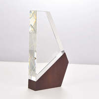 Trophée en verre cristal personnalisé pour le sport avec base en bois personnalisée, gravure sur mesure écologique, nouvelle forme de récompense