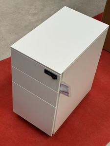 Armoire mobile de bureau en acier à 3 tiroirs, finition imitation bois, armoire à roulettes en métal sous le bureau pour poste de travail - Product Image 3