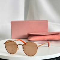 Lunettes de soleil rétro unisexes à monture carrée en métal, petites montures, verres dégradés colorés, protection UV400, design de luxe