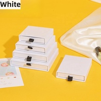 Boîte à bijoux de luxe en papier écologique avec revêtement UV, gaufrage et doublure en éponge, taille/couleur personnalisable pour bijoux et montres