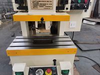 Ligne de poinçonnage pneumatique haute vitesse XiErDei APA-60T 60T, moteur 7,5 kW, haute sécurité, garantie 1 an pour les contenants en aluminium