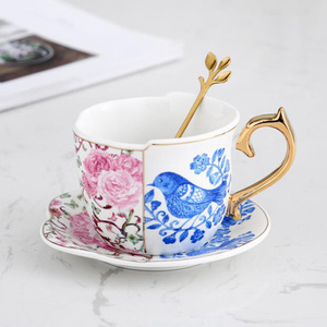 Solhui Fantasia Inghilterra floreale oro cerchio tazza piattino insieme il tè del pomeriggio tazze di caffè <span class=keywords><strong>bone</strong></span> <span class=keywords><strong>china</strong></span> - Product Image 6