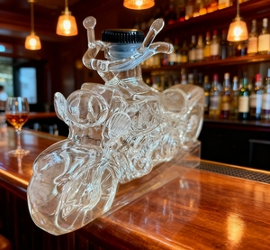 Bán Buôn Hiện Đại Trong Suốt Xe Gắn Máy Hình Tay Thủy Tinh Thổi <span class=keywords><strong>Decanter</strong></span> Cho Whiskey Lưu Trữ Và Thanh Trang Trí Quà Tặng - Product Image 4