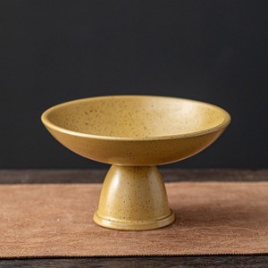 Ceramic Pedestal Fruit Dish <b>Retro</b> Design For <b>Dining</b> <b>Table</b> Decorative Serving Plate - Product Image 1