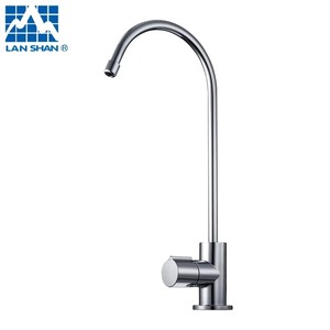 Filtre à eau manuel sous évier LS-307C avec filtration en 7 étapes, 100 GPD et cartouches à changement rapide pour usage domestique en cuisine - Product Image 3