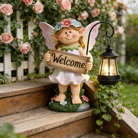 Maßgefertigte LED-Laterne Feengarten-Statue Harz-Willkommensschild Wetterfeste Außenlandschafts-Dekoration Garten-Deko Geschenk