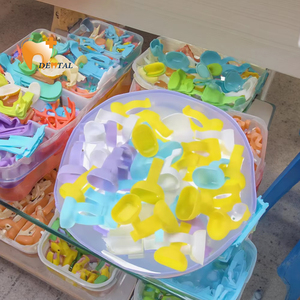 Bol mélangeur à anneau <span class=keywords><strong>dentaire</strong></span> manuel en plastique Source d'alimentation pour l'école de médecine Dispositif expérimental Équipements et accessoires de thérapie orale - Product Image 1