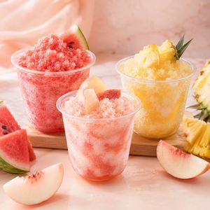 Gobelet en plastique jetable transparent à paroi simple en forme de U avec logo personnalisé imprimé pour les boissons glacées, les smoothies, le café et les sodas 14oz - Product Image 3