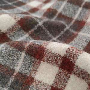 Prix de gros, stock disponible, <span class=keywords><strong>tissu</strong></span> en <span class=keywords><strong>laine</strong></span> <span class=keywords><strong>pure</strong></span> à carreaux d'hiver 100% <span class=keywords><strong>laine</strong></span> tissée - Product Image 4
