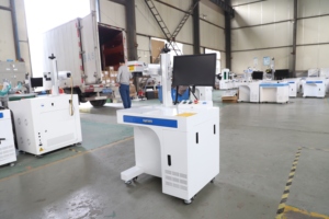 Machine de marquage laser à fibre de bureau, état neuf, à bon prix - Product Image 2