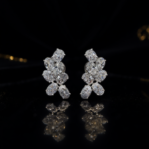 Orecchini in Oro Bianco con Diamanti Taglio Ovale Colore D Naturale Certificati per Gioielli da Sposa di Lusso da Donna - Product Image 2