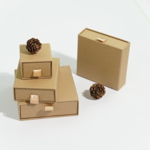 Cajón deslizante personalizable, caja de regalo de cartón con asa Kraft, alfombrilla de esponja, exhibición para joyería para presentar joyería fina y relojes - Product Image 1