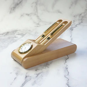 ชุดของขวัญปากกาไม้ตกแต่งโต๊ะทำงานสวยงาม พร้อมปากกาลูกลื่นไม้ <span class=keywords><strong>2</strong></span> ด้าม และนาฬิกาในตัว - Product Image 4