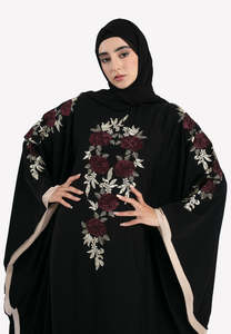 Robe maxi musulmane de luxe LEDUO, abaya personnalisée avec broderies exquises et manches amples pour femmes. - Product Image 3