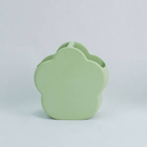 Ensemble d'accessoires de salle de bain quatre pièces en résine de haute qualité, personnalisable, en promotion – Articles de toilette disponibles pour la salle de bain - Product Image 3