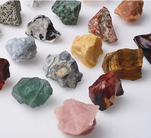 Piedras en bruto <span class=keywords><strong>de</strong></span> cuarzo natural caído Espécimen <span class=keywords><strong>de</strong></span> minerales crudos <span class=keywords><strong>para</strong></span> equilibrio <span class=keywords><strong>de</strong></span> energía <span class=keywords><strong>de</strong></span> 7 Chakras - Product Image 1