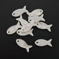 Boutons en résine blancs irréguliers effet poisson, à trou unique, surface nacrée, pour la décoration de sacs et les projets de quilting faits main – Vente chaude