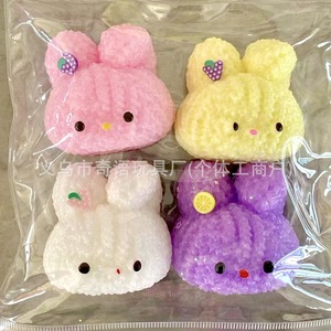 Nouveau jouet pour enfant, kawaii, mignon, de haute qualité, en forme de frites géantes de 12 cm, en pain et gâteau parfumés, à montée lente et extensible. - Product Image 2