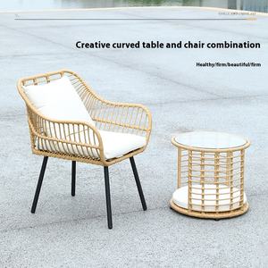 Conjunto de Mesa de Café para Patio, Personalizado, de Ratán, para Dos Personas, con Mesa para Té de la Tarde y Juego de Tres Sillas, Estilo Simple - Product Image 4