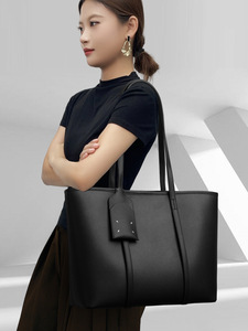 Nouveaux sacs à bandoulière de créateurs de mode, sacs à main en cuir véritable de haute qualité, sacs messager décontractés, sacs à main et pochettes pour femmes - Product Image 4