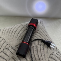 Lampe torche à faisceau réglable KT-6800, lumière d'urgence pour la pêche, les promenades nocturnes en banlieue, les promenades avec les animaux de compagnie, la ferme