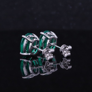 Starsgem 18K or blanc laboratoire émeraude couleur colombienne ovale 8X10mm clous d'oreille femmes boucle d'oreille - Product Image 3