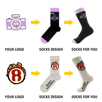 Chaussettes de sport personnalisées OEM à faible MOQ avec logo et motif, chaussettes athlétiques en gros, chaussettes de sport en coton pour hommes avec logo personnalisé