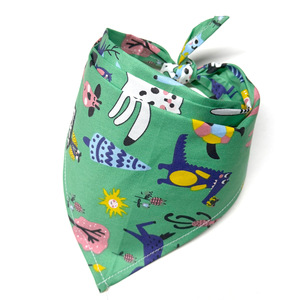 Foulard triangulaire en sergé pour <span class=keywords><strong>chien</strong></span> et bébé avec motif de dessin animé, serviette anti-bave, livré en sac individuel - Product Image 4