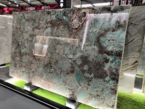 Marbre semi-précieux transparent naturel PerfectStone Amazonite vert rétro-éclairé pour projet d'hôtel de luxe et de villa - Product Image 5