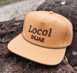 Gorra de Béisbol OEM de Moda, Unisex, Colorida, de Nylon, con Visera Plana, Cierre a Presión, con Cuerda, Logotipo Personalizado, Sin Estructura, de 5 Paneles - Product Image 5