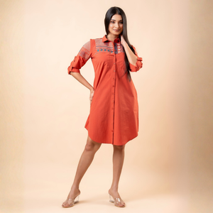 Vestido Camisero Corto Elegante Premium para Mujer, Algodón con Bordado Geométrico, Calidad Boutique - Product Image 1