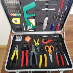 <span class=keywords><strong>Kit</strong></span> de herramientas de empalme de fusión de fibra óptica, accesorio de lujo, incluye todos los cables y herramientas de preparación de fibra, precio barato, FTTH - Product Image 1