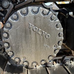 Escavatore Volvo EC290 con cabina comoda e tecnologia avanzata - Product Image 6