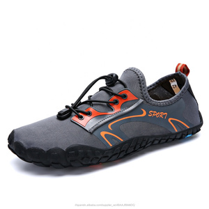 2020 Unisex cinco dedos Zapatos <span class=keywords><strong>de</strong></span> agua <span class=keywords><strong>playa</strong></span> Aqua zapatos <span class=keywords><strong>de</strong></span> piel para <span class=keywords><strong>la</strong></span> <span class=keywords><strong>playa</strong></span> caminando - Product Image 1