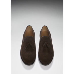 รองเท้าหนังกลับสีน้ำตาลประดับพู่  แบบ Brogues พื้นรองเท้าหนังเย็บแบบ Welted - Product Image 3