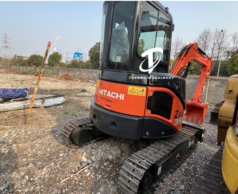 Hitachi ZX35U Excavator - High Quality & Low Hours