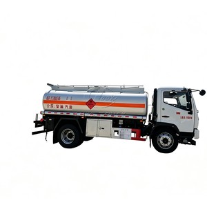 Camión Cisterna Diésel Manual con Volante a la Izquierda, Suministro Directo de Fábrica, en Venta, Capacidad de 5000L-15000L, Camión de Transporte de Combustible - Product Image 1