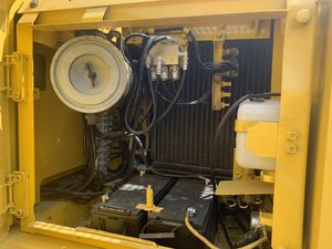 ใช้ต้นฉบับสำหรับ Komatsu PC200-7 PC120-6ตีนตะขาบรถขุดเซี่ยงไฮ้ญี่ปุ่นสภาพดีเครื่องยนต์ EPA สีเดิม1ปี - Product Image 6