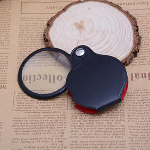 Bijia กระเป๋าหนังแบบพับได้แว่นขยายแบบพกพาสำหรับผู้สูงอายุ5X อ่านหนังสือขนาดเล็กกระเป๋าหนังแว่นขยาย - Product Image 5