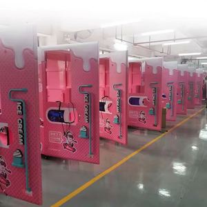Máquina Expendedora de Conos de Helado Suave con Certificación CE, Pantalla Táctil de 32 Pulgadas, Capacidad de 20-150 Unidades, para Uso en Centros Comerciales y Supermercados - Product Image 4