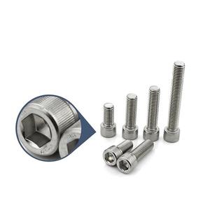 Fournisseur industriel DIN 912 <span class=keywords><strong>ISO</strong></span> <span class=keywords><strong>4762</strong></span> A193 B7 304 316 8.8 10.9 12.9 M3-M30 certifié sur mesure - Product Image 2