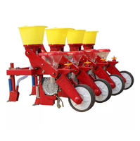 Semoir à maïs monté à 4 rangs avec boîte de vitesses, machine agricole de haute précision pour la plantation du maïs
