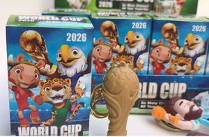 Portachiavi a Tema Calcistico con Mascotte di USA, Canada e Messico <span class=keywords><strong>2026</strong></span> in PVC, Confezionati Singolarmente - Product Image 5