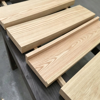 Marches d'escalier en bois dur teinté foncé, taille personnalisée flexible, bois écologique vert et excellente durabilité pour la rénovation des escaliers intérieurs