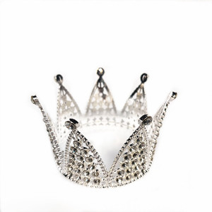 Adorno de corona para pastel para niños, corona pequeña, novedad de <span class=keywords><strong>2022</strong></span> - Product Image 1