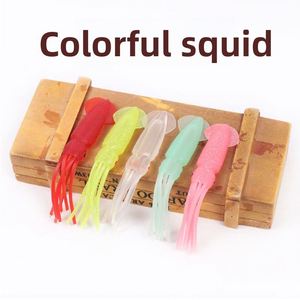 Señuelos de Pesca Artificiales de PVC en Forma de Calamar Luminoso, Coloridos, de 12.5cm y 10g, sin Anzuelos, Venta al Por Mayor - Product Image 4