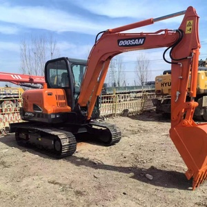 รถขุด Doosan DX60 มือสอง สภาพ 95% ใช้งานน้อย รถขุดตีนตะขาบ มาตรฐาน CE/EPA รถขุดขนาดเล็ก Doosan DX60 6 ตัน สำหรับขาย - Product Image 3